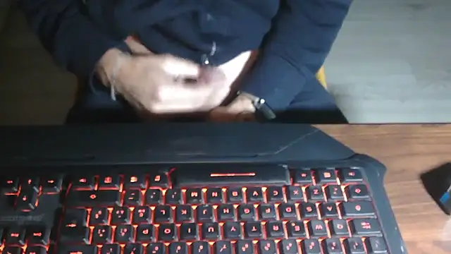 Adri gard online show from 11.05.25