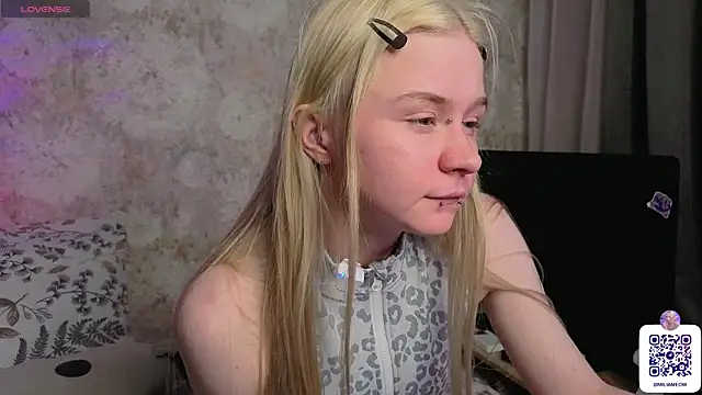 Snapshot of Milia_Parker chatting on 05.19.26 Milia Parker online show from 05.19.26