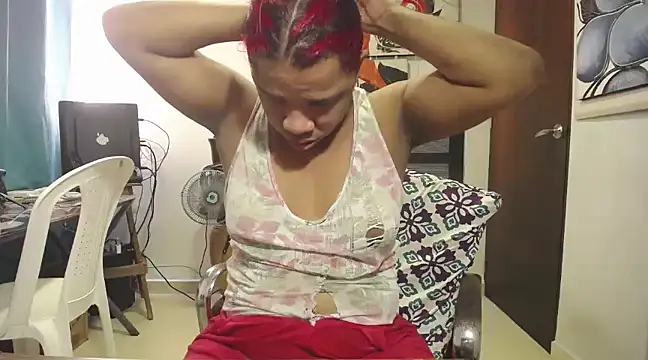 Snapshot of tsbigcock10incock chatting on 01.19.25 tsbigcock10incock online show from 01.19.25