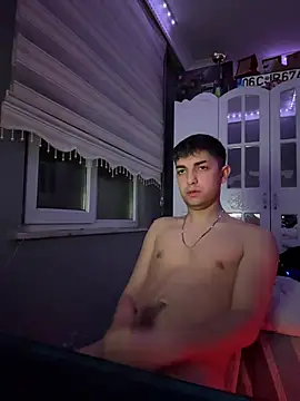 Snapshot of 18yearsoldpenis chatting on 01.17.25 18yearsoldpenis online show from 01.17.25