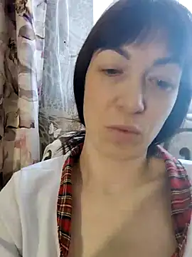 NikaXBerry online show from 03.12.25