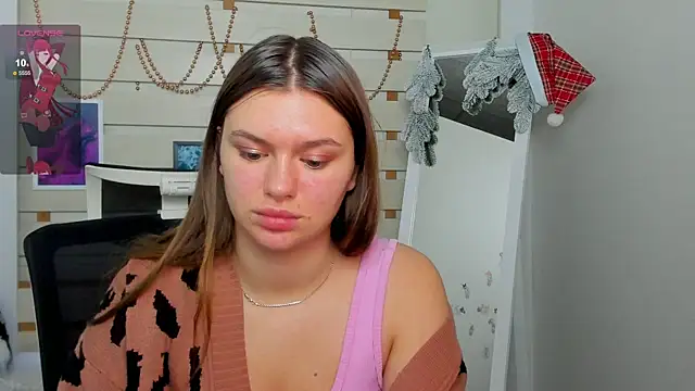 Josephine Kiss online show from 12.10.24