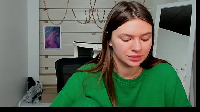 Josephine Kiss online show from 01.29.25