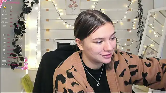 Josephine Kiss online show from 01.07.26