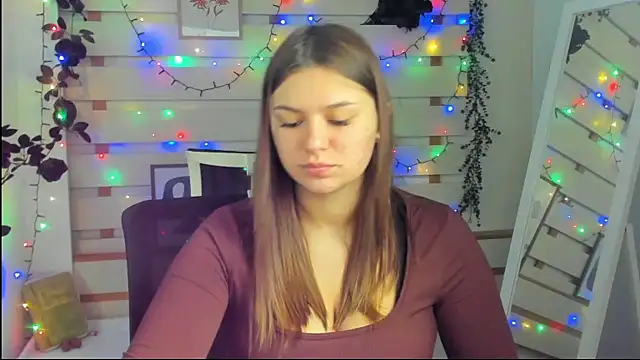 Snapshot of Josephine_Kiss chatting on 04.16.26 Josephine Kiss online show from 04.16.26