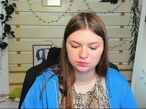 Snapshot of Josephine_Kiss chatting on 04.23.26 Josephine Kiss online show from 04.23.26
