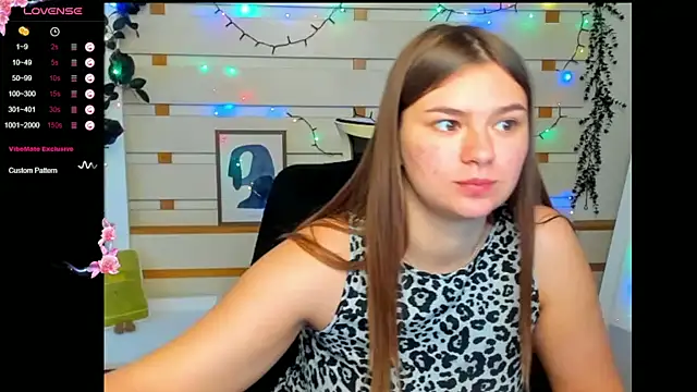 Snapshot of Josephine_Kiss chatting on 05.12.26 Josephine Kiss online show from 05.12.26