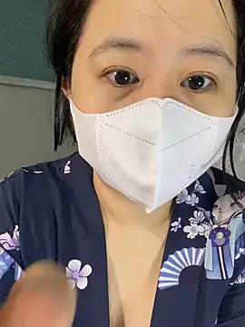 Snapshot of ninini92 chatting on 01.01.25 ninini92 online show from 01.01.25