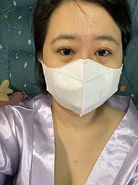 Snapshot of ninini92 chatting on 01.25.25 ninini92 online show from 01.25.25