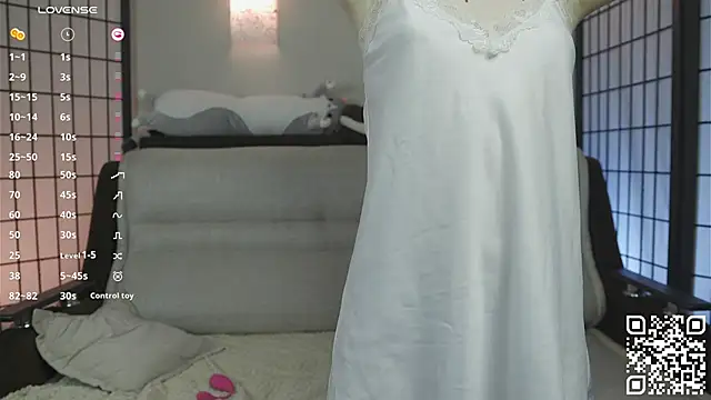 Snapshot of Mary_Shake chatting on 02.23.25 Mary Shake online show from 02.23.25