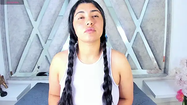 Danna 777  online show from 01.29.25