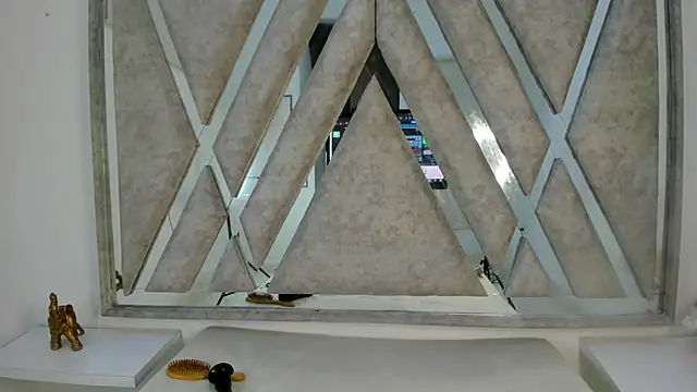 Danna 777  online show from 02.18.25