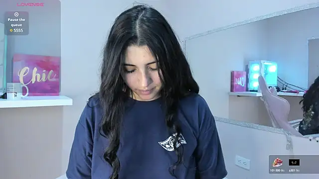 Danna 777  online show from 03.23.25