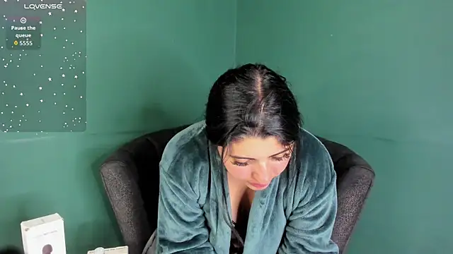 Danna 777  online show from 09.26.25