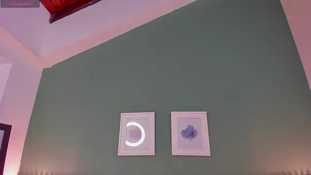  anavictoria  online show from 03.17.25