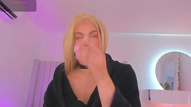 Shelynna azzul online show from 11.27.25