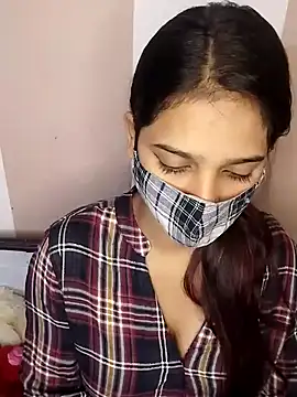 Snapshot of PRINCESS_ZANNAT chatting on 03.21.25 PRINCESS ZANNAT online show from 03.21.25