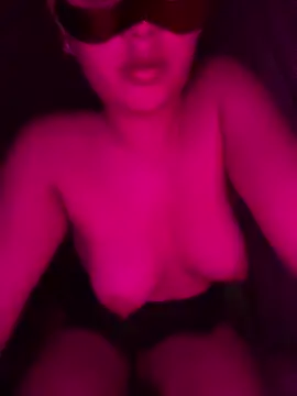 Snapshot of Saraaaaaaxnx chatting on 03.03.26 Saraaaaaaxnx online show from 03.03.26