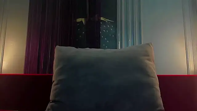 Snapshot of Whitney_Svonn chatting on 03.04.25 Whitney Svonn online show from 03.04.25