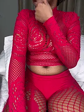 Snapshot of Ravishing_Rubi chatting on 05.23.26 Ravishing Rubi online show from 05.23.26