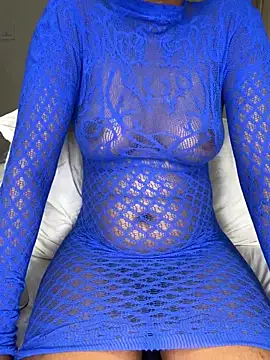 Snapshot of Ravishing_Rubi chatting on 05.26.26 Ravishing Rubi online show from 05.26.26