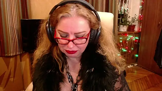 Snapshot of Miss_Tress chatting on 05.20.26 Miss Tress online show from 05.20.26