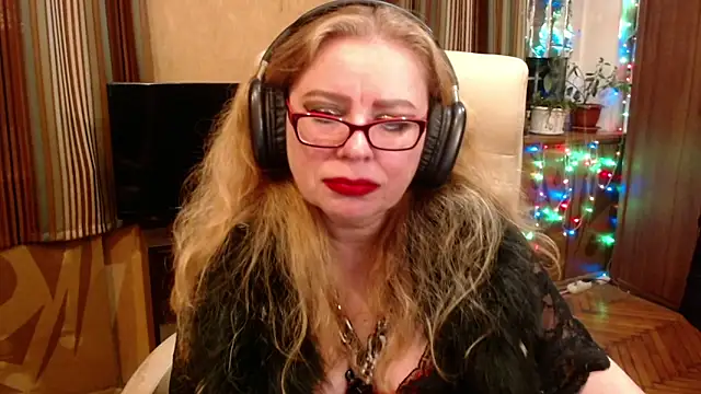 Snapshot of Miss_Tress chatting on 05.29.26 Miss Tress online show from 05.29.26