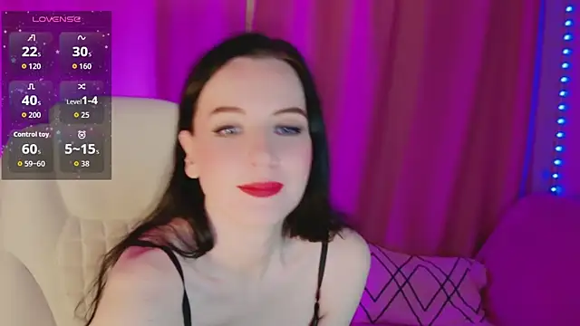 Snapshot of AndreaAshton chatting on 05.30.26 AndreaAshton online show from 05.30.26