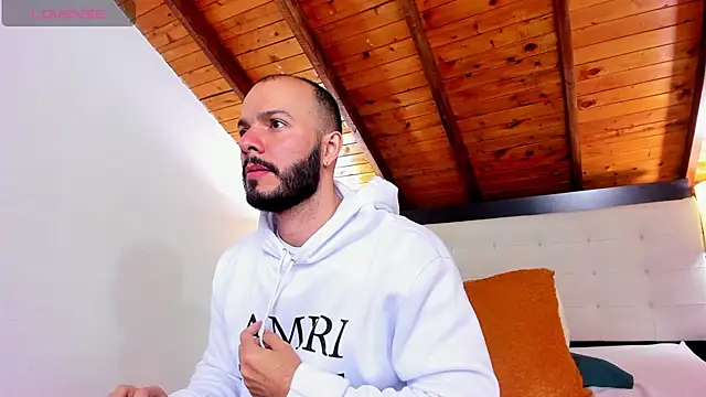 Tom Bailey online show from 10.10.25