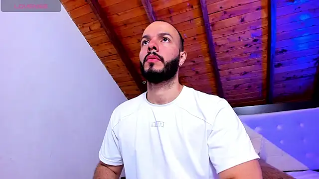 Tom Bailey online show from 03.10.26