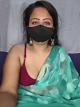 Snapshot of priya__angel chatting on 10.13.25 priya  angel online show from 10.13.25