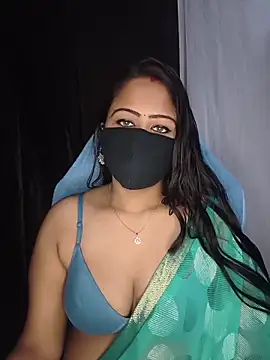 Snapshot of priya__angel chatting on 05.02.26 priya angel online show from 05.02.26