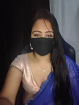 Snapshot of priya__angel chatting on 05.20.26 priya angel online show from 05.20.26