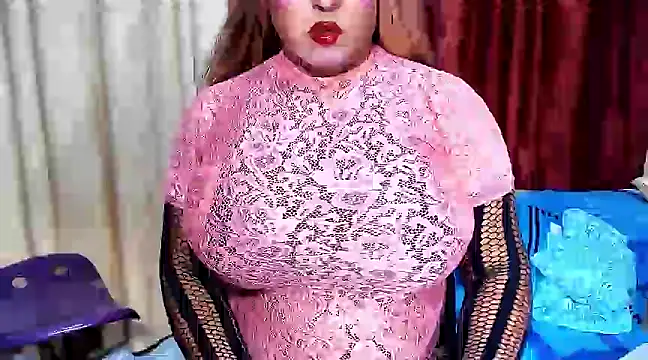 Snapshot of alessia_hot69 chatting on 03.14.25 alessia hot69 online show from 03.14.25