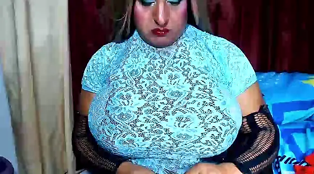 Snapshot of alessia_hot69 chatting on 03.22.25 alessia hot69 online show from 03.22.25