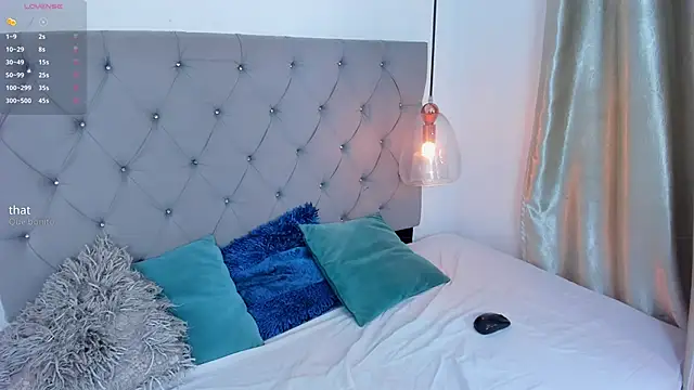 KimberlyCutee online show from 03.25.26