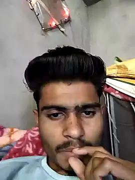 Snapshot of Yasha_14C_Creator chatting on 01.01.25 Yasha 14C Creator online show from 01.01.25