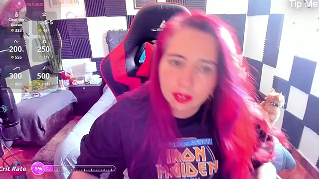 Snapshot of Ursula_fire chatting on 09.19.25 Ursula fire online show from 09.19.25