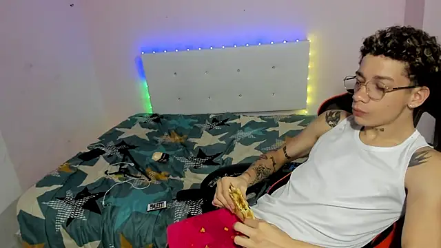 mateodeamjo online show from 10.26.25