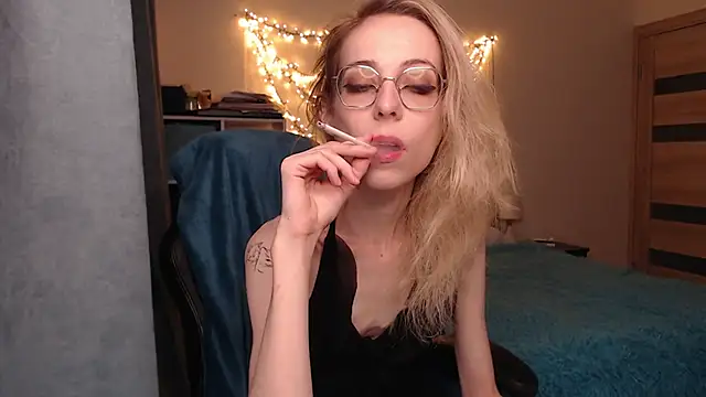 amber quell here online show from 01.17.25