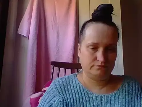 Snapshot of _squirty_cum_lady_ chatting on 02.12.25 squirty cum lady online show from 02.12.25