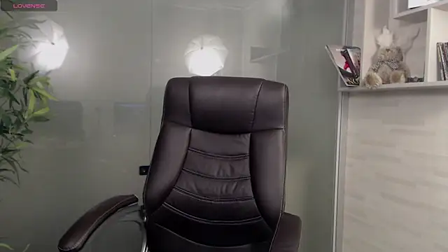 BustyAllyy online show from 03.14.25