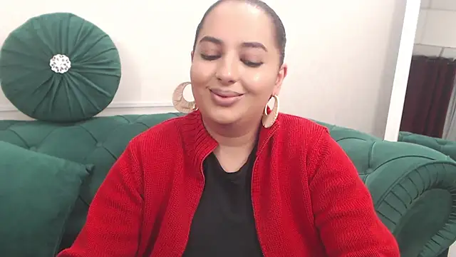 Snapshot of BustyAllyy chatting on 04.18.26 BustyAllyy online show from 04.18.26