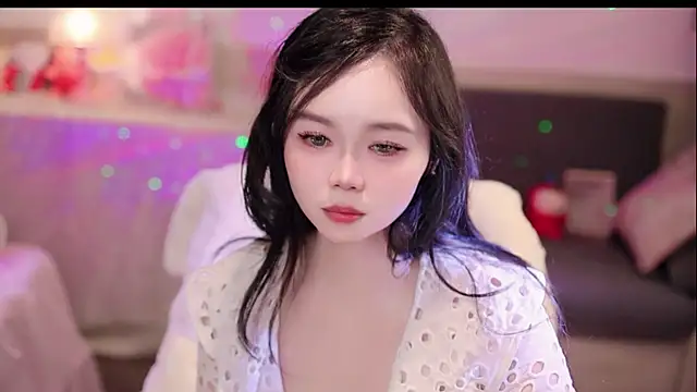 lilies-sweet online show from 12.04.25