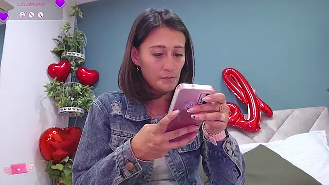 SharisWillian online show from 02.19.25