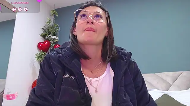 SharisWillian online show from 02.25.25