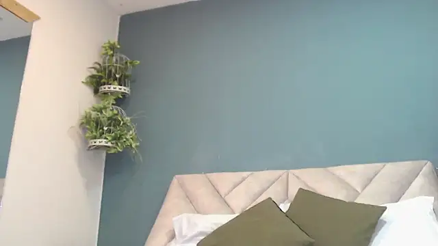 SharisWillian online show from 11.21.25