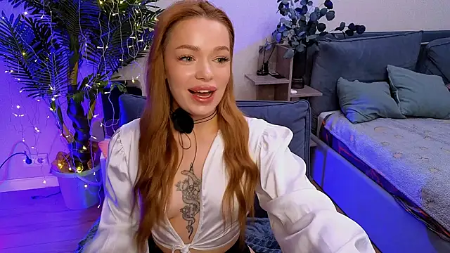 Lily Yin online show from 01.01.25