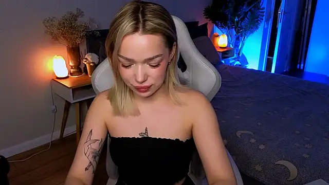 Snapshot of Lily_Yin chatting on 01.19.26 Lily Yin online show from 01.19.26