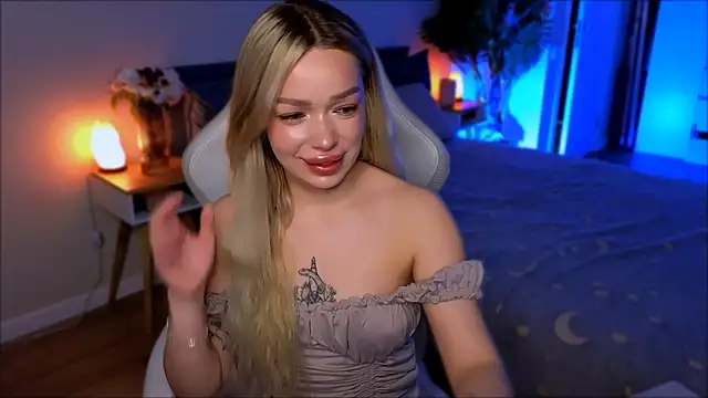 Snapshot of Lily_Yin chatting on 02.12.26 Lily Yin online show from 02.12.26